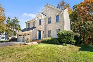 8135 Cancun Ct, Gainesville, VA 20155 - Photo 1