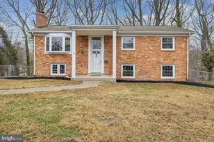 2202 Princess Anne Ln, Woodbridge, VA 22191 - Photo 1
