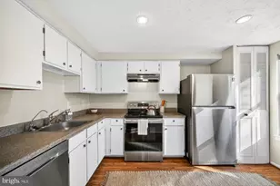 16200 Henderson Ln, Dumfries, VA 22025 - Photo 12