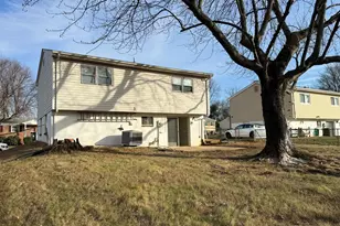 13860 Langstone Dr, Woodbridge, VA 22193 - Photo 14