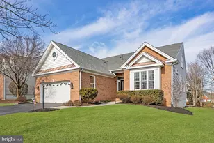 5417 Zoysia Ct, Haymarket, VA 20169 - Photo 1
