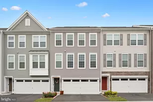 9154 Wyche Knoll Ln, Manassas, VA 20110 - Photo 1