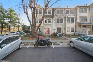12101 Salemtown Dr, Woodbridge, VA 22192 - Photo 1