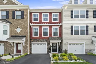 10637 Hinton Way, Manassas, VA 20112 - Photo 1