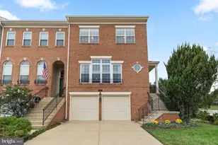 981 Herons Run Ln, Woodbridge, VA 22191 - Photo 1