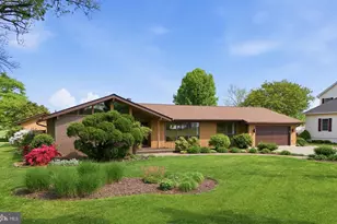 908 Bay St, Woodbridge, VA 22191 - Photo 1