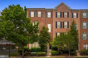 2111 Abbottsbury Way, Woodbridge, VA 22191 - Photo 1