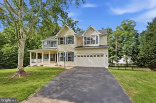 10376 Plum Tree Ct, Manassas, VA 20110 - Photo 1