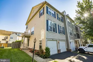 9240 Cascade Falls Dr, Bristow, VA 20136 - Photo 1