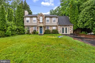 5797 Rockcliff Ln, Woodbridge, VA 22193 - Photo 1