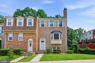 11323 Cromwell Ct, Woodbridge, VA 22192 - Photo 1