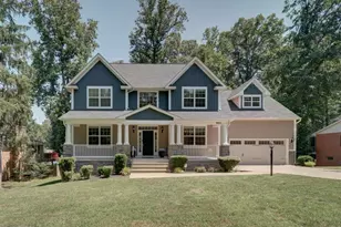 18413 Cedar Dr, Triangle, VA 22172 - Photo 1