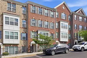 15360 Kensington Park Dr, Woodbridge, VA 22191 - Photo 1