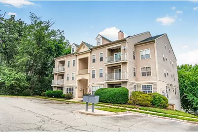 1030 Gardenview Loop #303, Woodbridge, VA 22191 - Photo 1