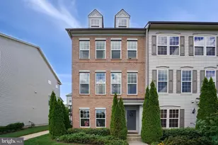 8944 Dahlgren Ridge Rd, Manassas, VA 20111 - Photo 1