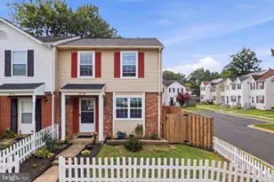 1914 Fort Monroe Ct, Dumfries, VA 22026 - Photo 1