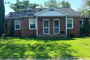 101 E Locust St, Occoquan, VA 22125 - Photo 1