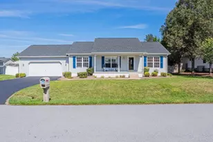 704 17th St, Grottoes, VA 24441 - Photo 1