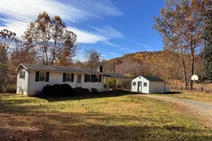 2 Sundale Ln, Amissville, VA 20106 - Photo 1