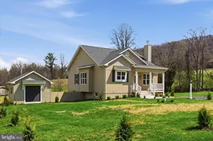 11 Scenic Ln, Flint Hill, VA 22627 - Photo 1