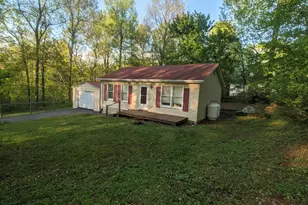 144 Hunter Ave, Chester Gap, VA 22623 - Photo 1
