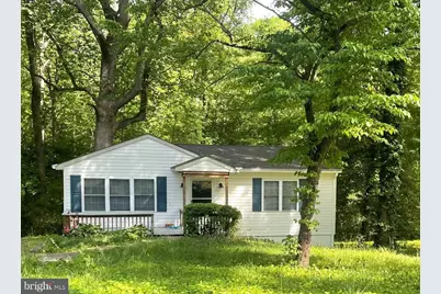 241 Wallace Street, Warsaw, VA 22572 - Photo 1