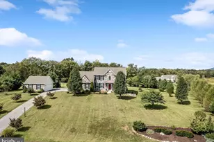 80 Varick Trail, Hedgesville, WV 25427 - Photo 1