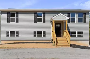 131 Jared Ct, Hedgesville, WV 25427 - Photo 1