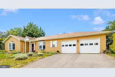 405 Holly Lane, Martinsburg, WV 25401 - Photo 1