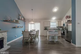 285 Wren St N, Martinsburg, WV 25405 - Photo 1