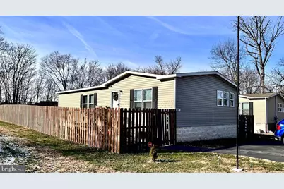 491 Trimble Avenue, Martinsburg, WV 25404 - Photo 1