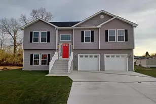 120 Cabriolet, Martinsburg, WV 25401 - Photo 1