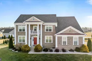 1073 Hallmark Dr, Martinsburg, WV 25403 - Photo 1
