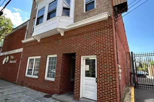 213 W King St, Martinsburg, WV 25401 - Photo 1