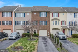 56 Teague Ln, Martinsburg, WV 25404 - Photo 1