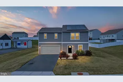 139 Kiskadee Drive, Bunker Hill, WV 25413 - Photo 1