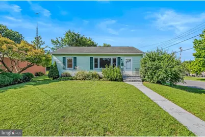 709 Berry Street, Martinsburg, WV 25401 - Photo 1