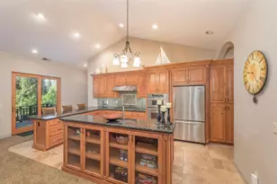 13 Foxglenn Drive, Lake Almanor, CA 96137 - Photo 8