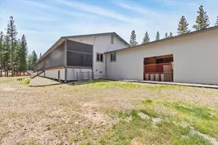 300 Bluejay Dr, Blairsden, CA 96103 - Photo 30