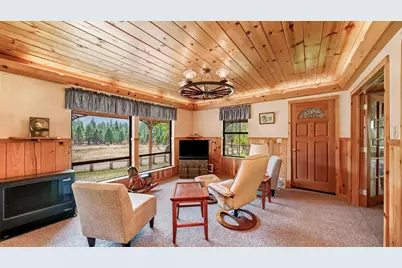 1446 Highway 89, Clio, CA 96106 - Photo 2