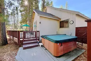 110 Cottonwood Dr, Graeagle, CA 96103 - Photo 2