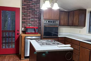 17420 Pioneer Rd, Greenville, CA 95971 - Photo 10