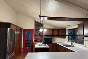 17420 Pioneer Rd, Greenville, CA 95971 - Photo 6