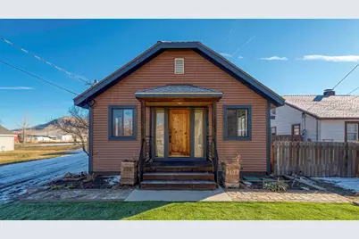 206 Alleghany Street, Loyalton, CA 96118 - Photo 1
