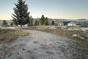 929 Sierra Brooks Dr, Loyalton, CA 96122 - Photo 26