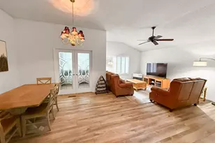 133 Cottonwood Dr, Blairsden, CA 96103 - Photo 6