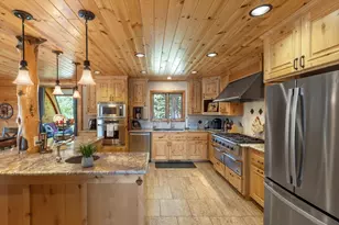 323 Gateway Dr, Lake Almanor, CA 96137 - Photo 6