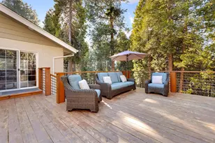 6878 Almanor Lake Estates Dr, Lake Almanor, CA 96137 - Photo 30