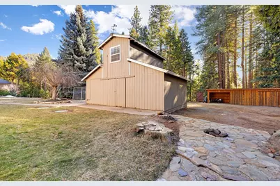 6878 Almanor Lake Estates Drive, Lake Almanor, CA 96137 - Photo 34