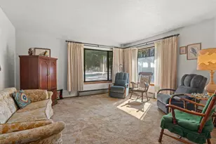 181 E Magnolia Ave, Portola, CA 96122 - Photo 4